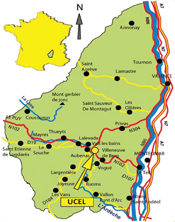 Blanche d'Ucel en Sud-Ardèche près d'Aubenas